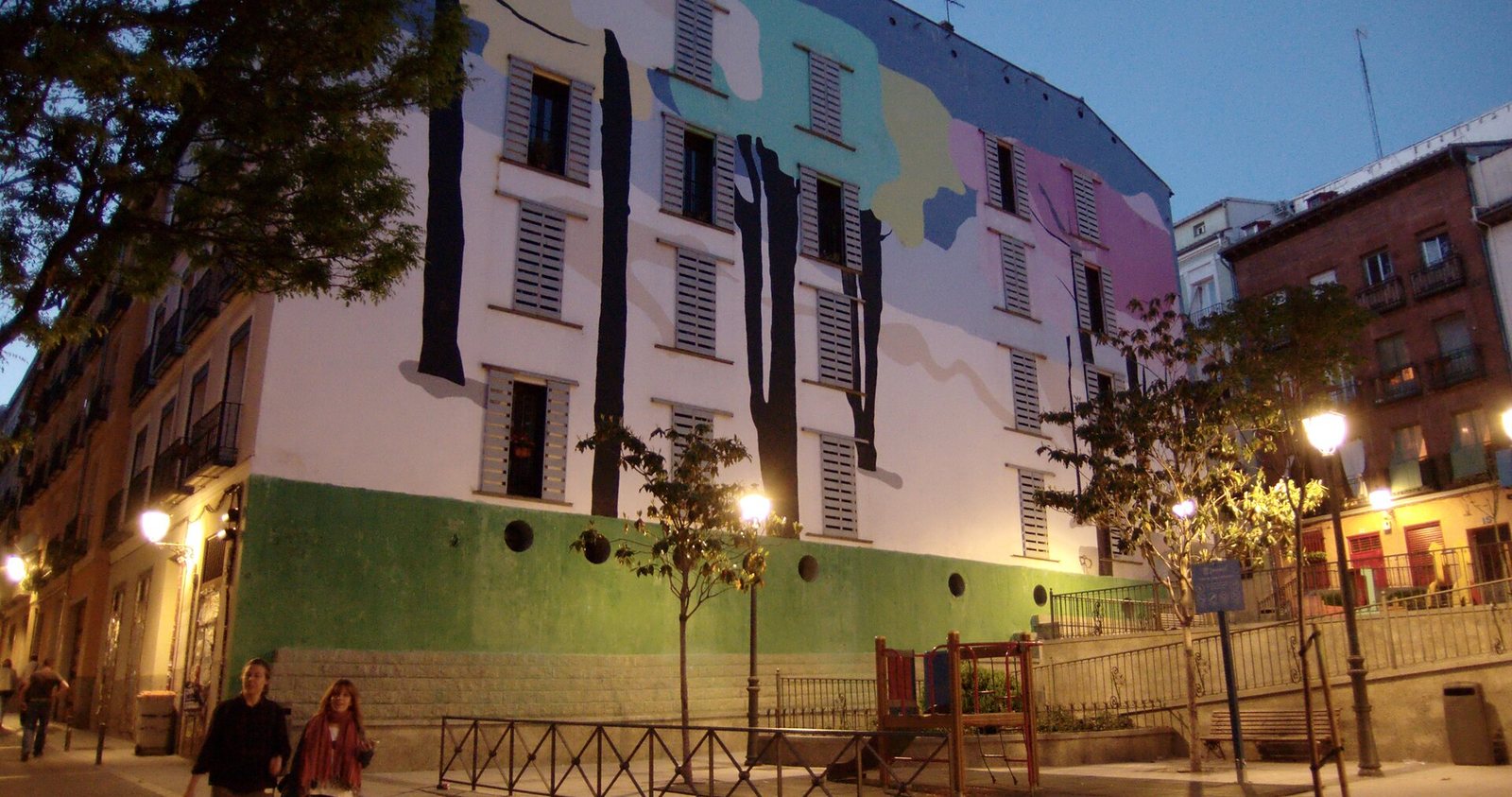 Plaza de Lavapiés al atardecer